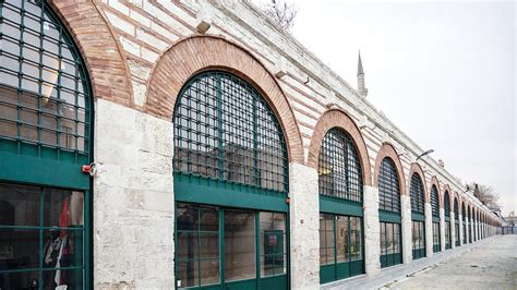 M­i­m­a­r­ ­S­i­n­a­n­’­ı­n­ ­s­ı­r­a­ ­d­ü­k­k­a­n­l­a­r­ı­ ­a­r­t­ı­k­ ­‘­İ­s­t­a­n­b­u­l­ ­T­a­s­a­r­ı­m­ ­M­ü­z­e­s­i­’­